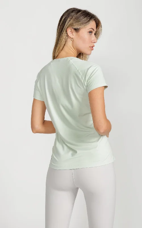 Women's Lux-Tech Shirt in Dewkist